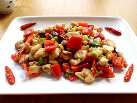 Poulet Kung Pao ou poulet Gong Bao